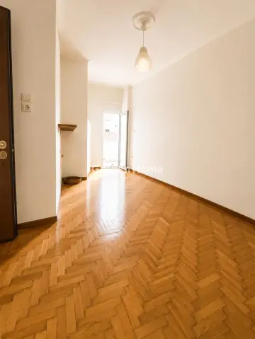 Studio 28m<sup>2</sup> for sale photo 5548625
