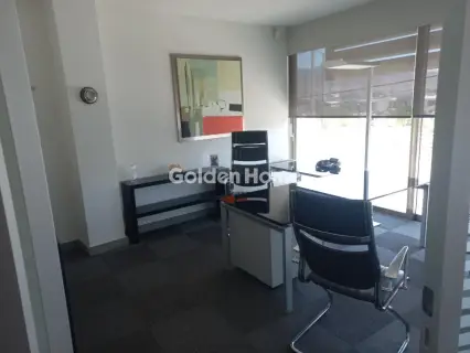 Office 95m<sup>2</sup> for rent photo 3