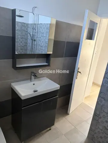 Floor Apartment 95m<sup>2</sup> for rent photo 5554169