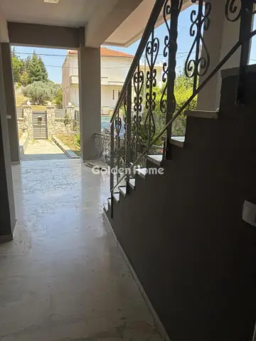 Μονοκατοικία 300τ.μ. προς πώληση φωτογραφία 4