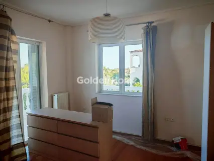 Floor Maisonette 185m<sup>2</sup> for rent photo 5557484