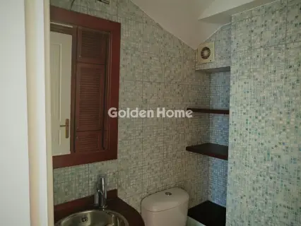 Floor Maisonette 185m<sup>2</sup> for rent photo 5557508