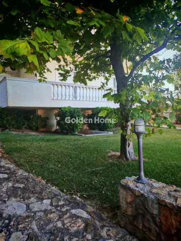 Floor Maisonette 185m<sup>2</sup> for rent photo 5557541