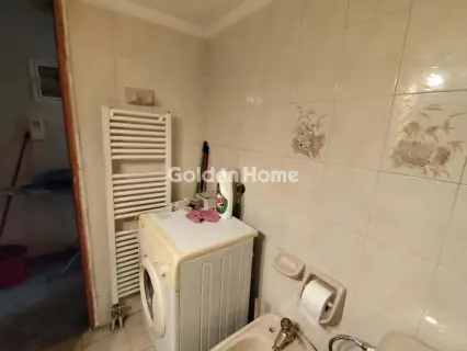 Floor Apartment 85m<sup>2</sup> for rent photo 5557500