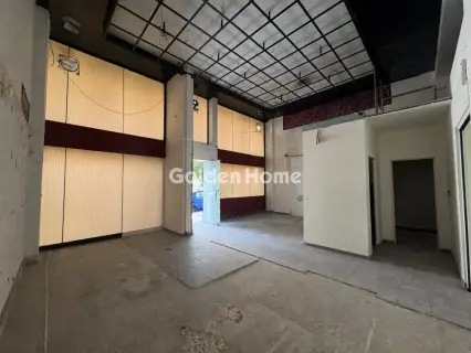 店铺 335m<sup>2</sup> for rent photo 5558780