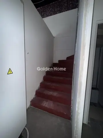 店铺 335m<sup>2</sup> for rent photo 5558787