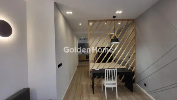Studio 40m<sup>2</sup> for rent photo 5554194