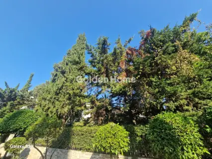 House 200m<sup>2</sup> for sale photo 1