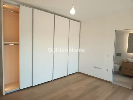 Floor Apartment 155m<sup>2</sup> for rent photo 9