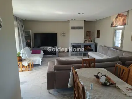 Independent Maisonette 330m<sup>2</sup> for sale photo 5565300