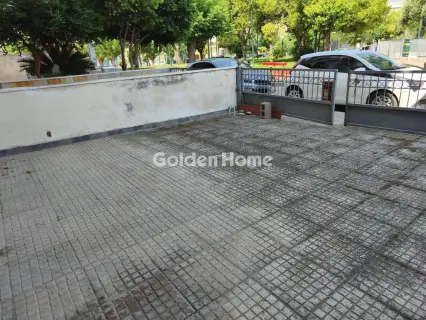 店铺 61m<sup>2</sup> for sale photo 5572251