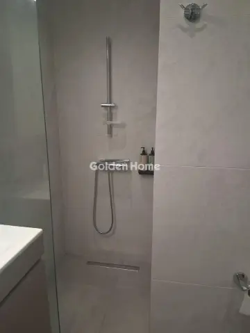 Studio 28m<sup>2</sup> for rent photo 5568892