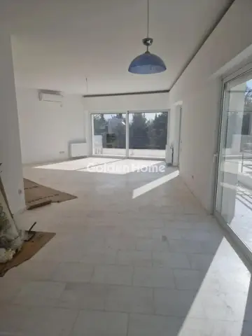 Apartment 155m<sup>2</sup> for rent photo 1