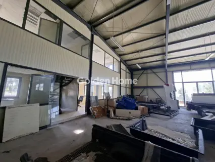 Independent Building 1000m<sup>2</sup> for rent photo 7
