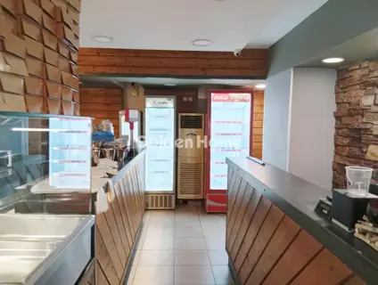 Store 183m<sup>2</sup> for rent photo 1