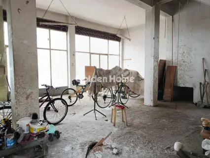 店铺 86m<sup>2</sup> for sale photo 5574345