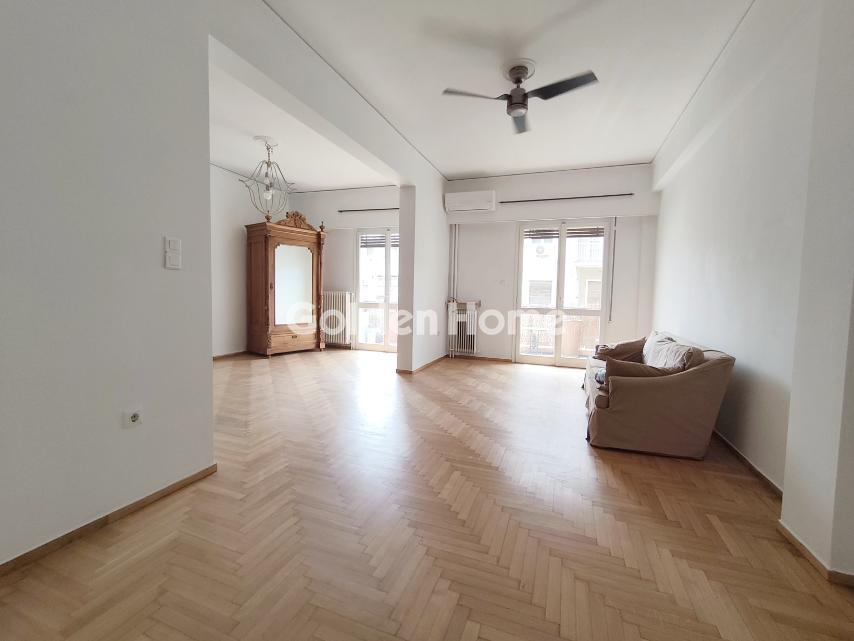 apartment in Goudi — Photo 18 of 29