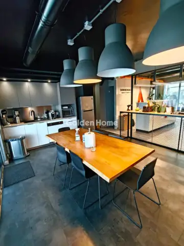 Office 348m<sup>2</sup> for rent photo 3