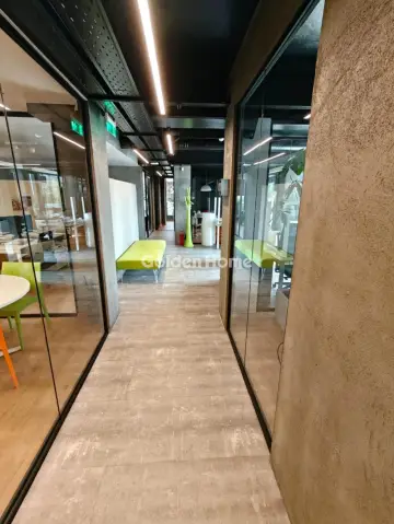 Office 348m<sup>2</sup> for rent photo 16