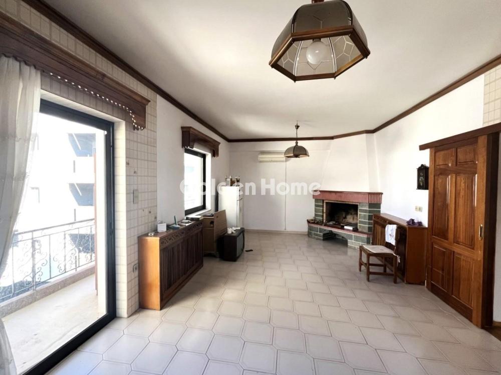 apartment in Agios Dimitrios — Photo 3 of 30