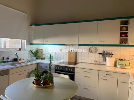 Floor Apartment 130m<sup>2</sup> for rent photo 2