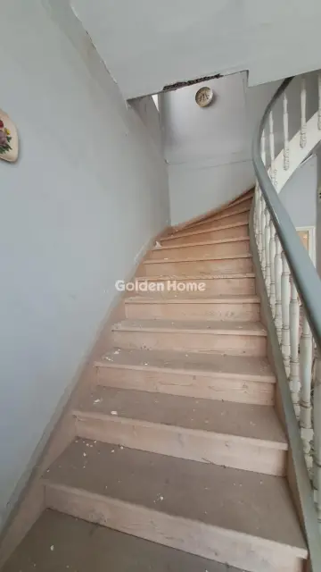Οικιστικό 360τ.μ. προς πώληση φωτογραφία 4