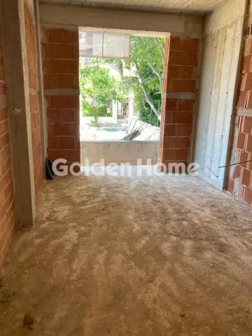 Floor Apartment 84m<sup>2</sup> for sale photo 2
