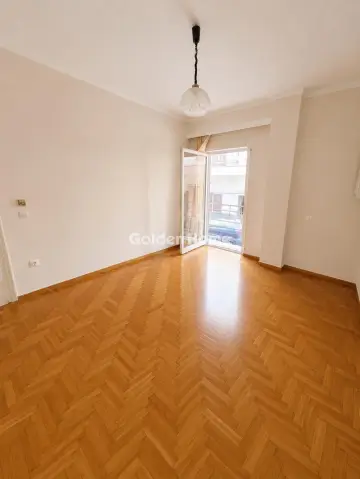 Apartment 66m<sup>2</sup> for rent photo 2