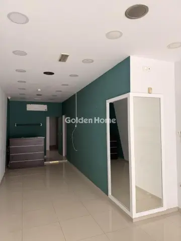 店铺 80m<sup>2</sup> for rent photo 1