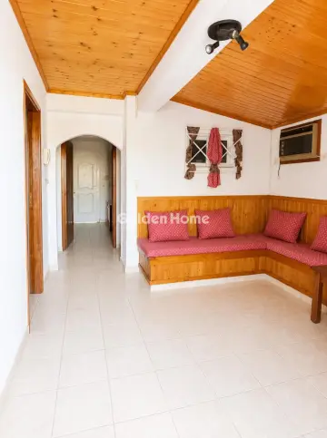 Independent Maisonette 190m<sup>2</sup> for sale photo 1