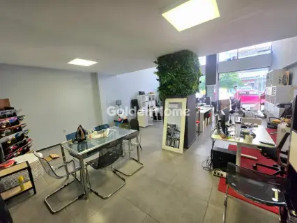店铺 90m<sup>2</sup> for rent photo 1