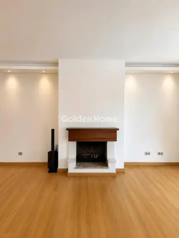 复式公寓 280m<sup>2</sup> for rent photo 1