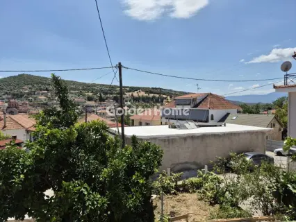 Floor Apartment 120m<sup>2</sup> for rent photo 1