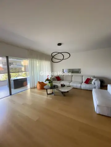 Floor Apartment 135m<sup>2</sup> for rent photo 5595911