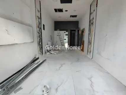 店铺 48m<sup>2</sup> for rent photo 1