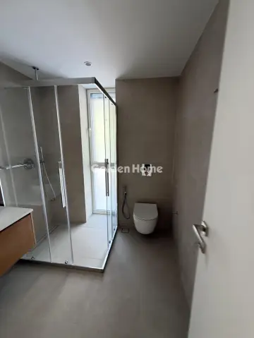 Maisonette Attached 303m<sup>2</sup> for rent photo 5607646