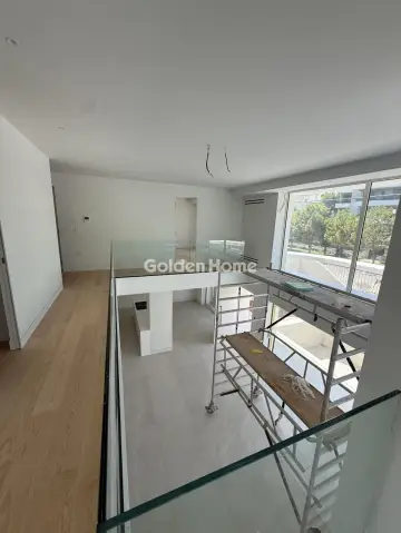 Maisonette Attached 303m<sup>2</sup> for rent photo 5607653