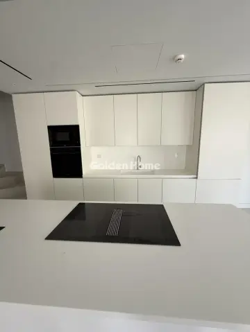 Floor Maisonette 200m<sup>2</sup> for rent photo 6