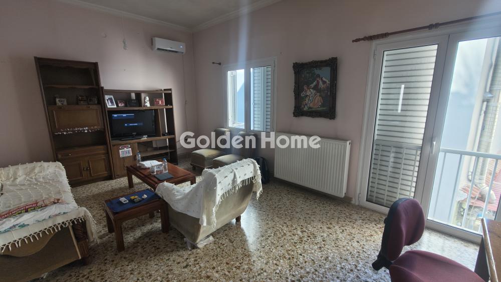 Κτήριο στην Περιστέρι, Περιστέρι — Φωτογραφία 17 από 29