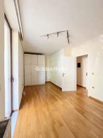 Floor Apartment 152m<sup>2</sup> for rent photo 7