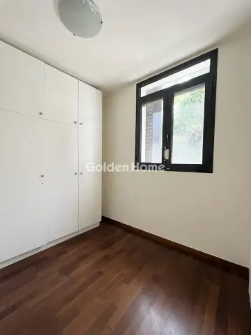 Floor Apartment 152m<sup>2</sup> for rent photo 11
