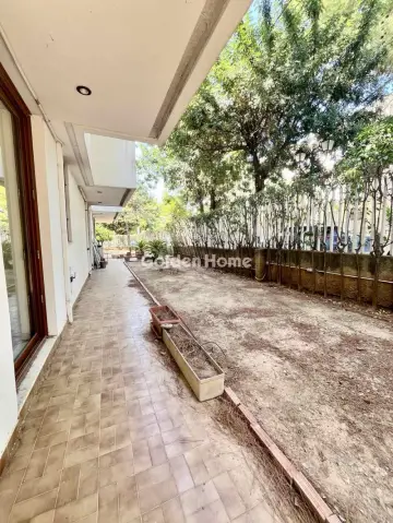 Floor Apartment 152m<sup>2</sup> for rent photo 5607489