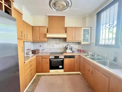 Floor Apartment 152m<sup>2</sup> for rent photo 4