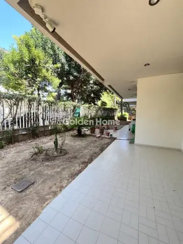 Floor Apartment 152m<sup>2</sup> for rent photo 5607491