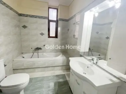 Floor Apartment 152m<sup>2</sup> for rent photo 8