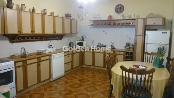 House 335m<sup>2</sup> for rent photo 10