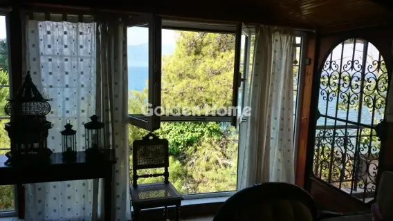 House 335m<sup>2</sup> for rent photo 30