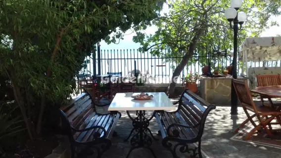 House 335m<sup>2</sup> for rent photo 28