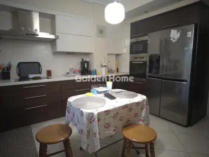 Independent Maisonette 272m<sup>2</sup> for sale photo 5603151