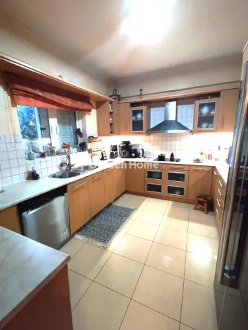 House 295m<sup>2</sup> for rent photo 11